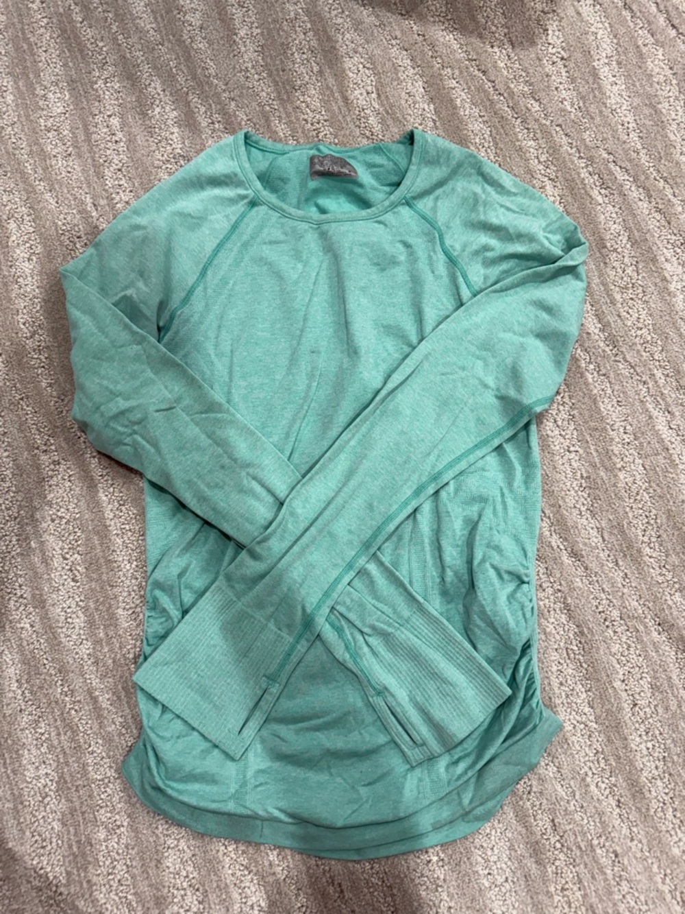 lululemon athletica Mint Green Long-Sleeve Performance Tee